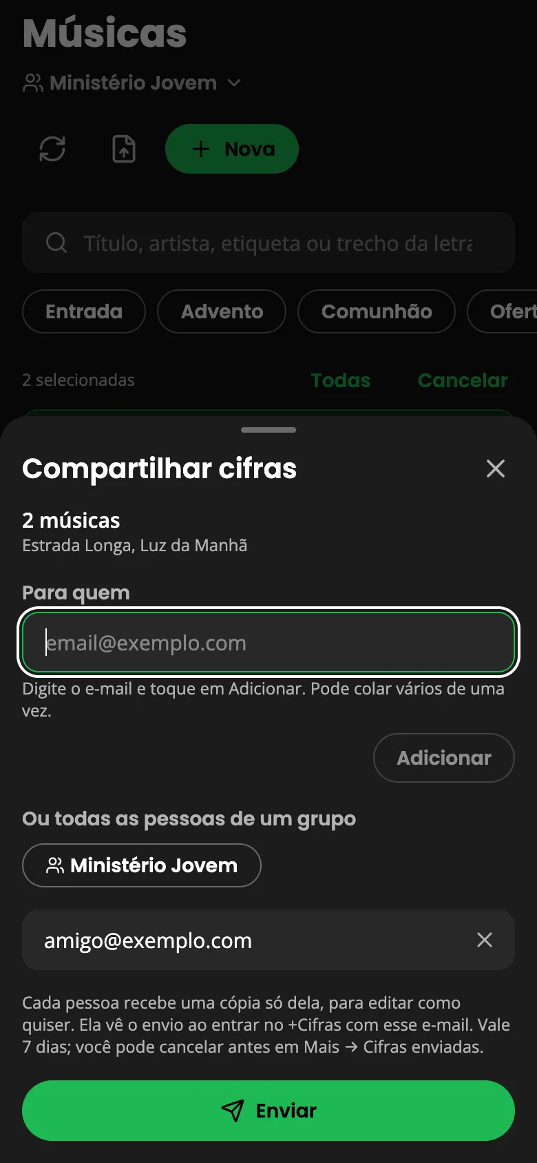 Compartilhar duas músicas com um e-mail